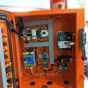 TABLERO ARRANCADOR DIRECTO NEMA 4, CON SISTEMA LOCK OUT Y PROTECCION GROUND FAULT GROUND CHECK